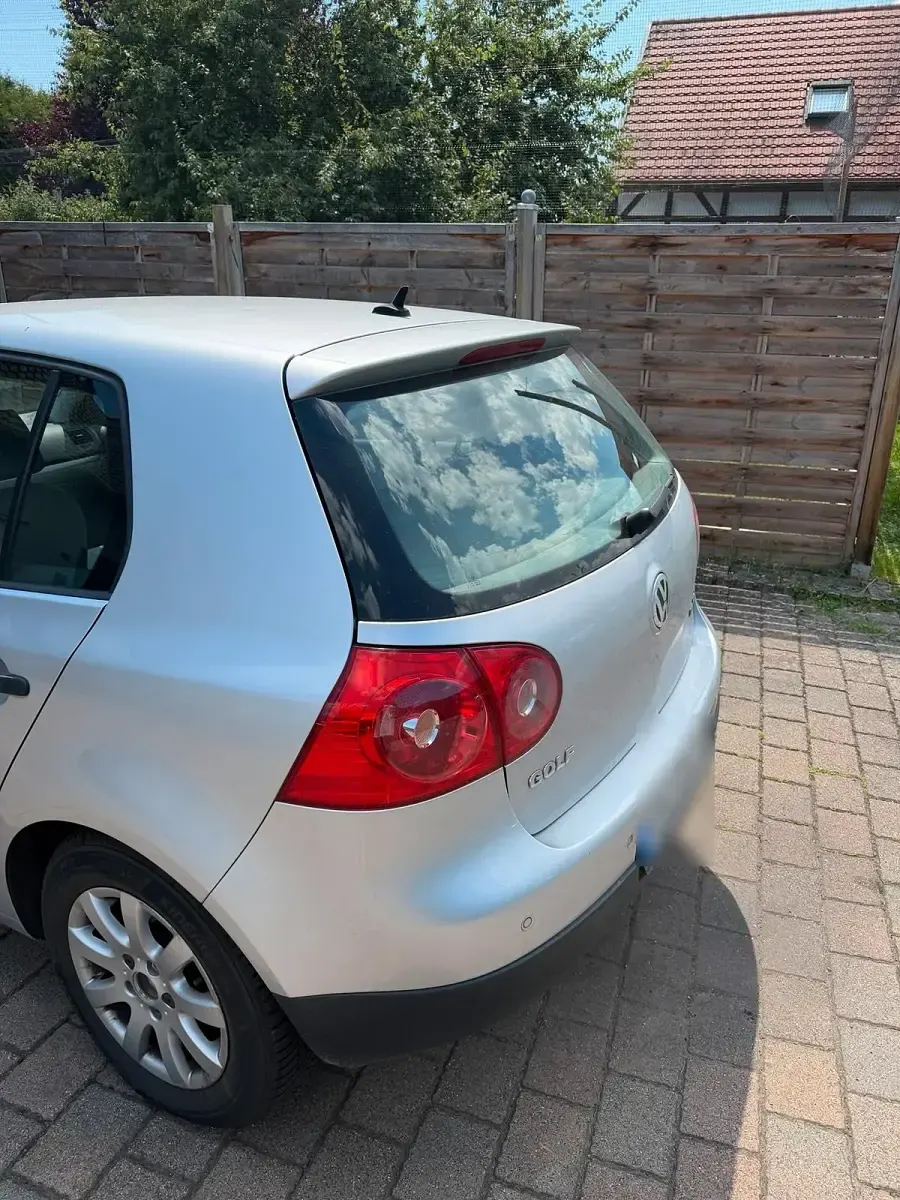 Gebraucht VW Golf V 116 PS (85 kW) 2004 Silber Kleinwagen