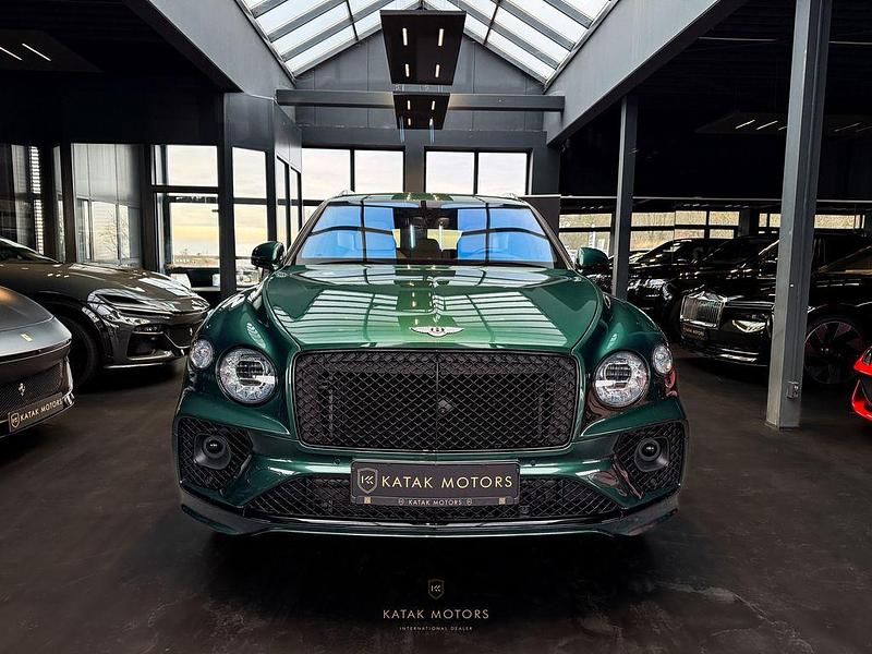 Gebraucht Bentley Bentayga 549 PS (403 kW) 2023 Grün SUV
