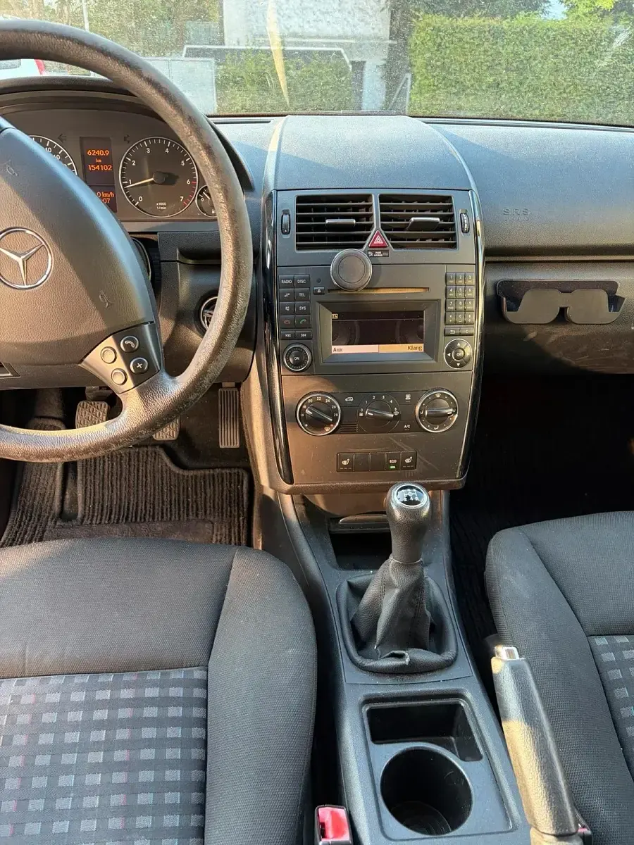 Gebraucht Mercedes A150 95 PS (69 kW) 2008 Silber Kleinwagen