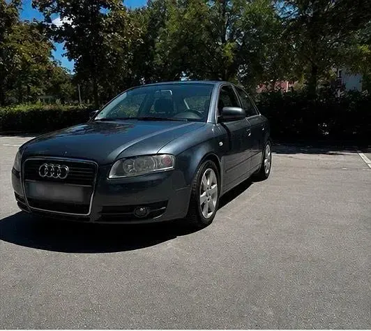 Gebraucht Audi A4 131 PS (96 kW) 2005 Grau Limousine