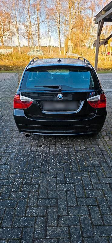 Gebraucht BMW 318 M Sport 122 PS (89 kW) 2007 Schwarz Kombi