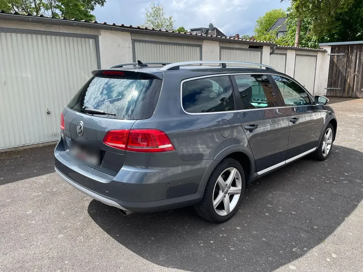 Gebraucht VW Passat Alltrack 170 PS (125 kW) 2012 Grau Kombi