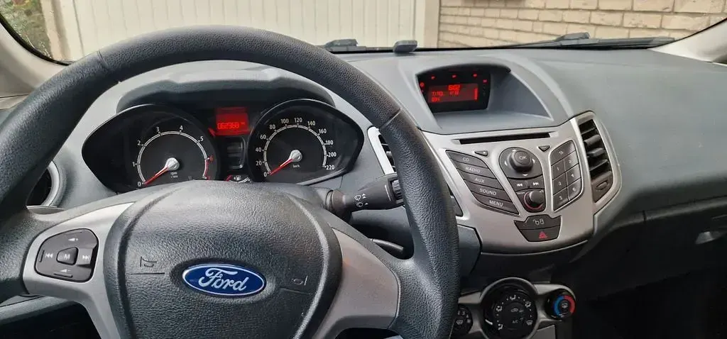 Gebraucht Ford Fiesta 60 PS (44 kW) 2011 Blau Limousine