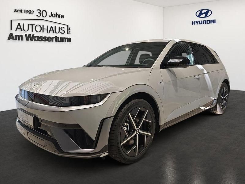 Cyber grey / met Neu 2025 Hyundai Ioniq 5 N Line SUV | 51.750 € (Etwas zu teuer) - Bild 1/4