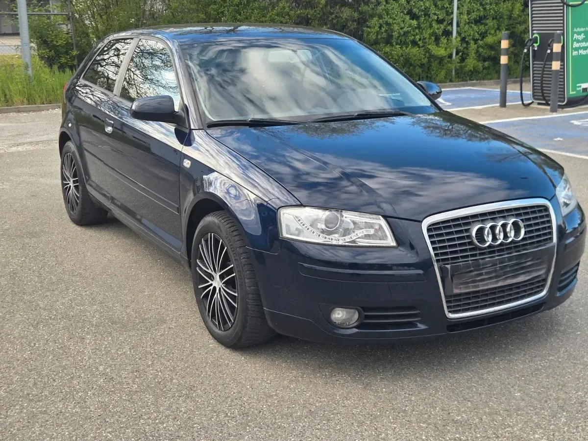 Gebraucht Audi Coupé 105 PS (77 kW) 2006 Blau Coupé