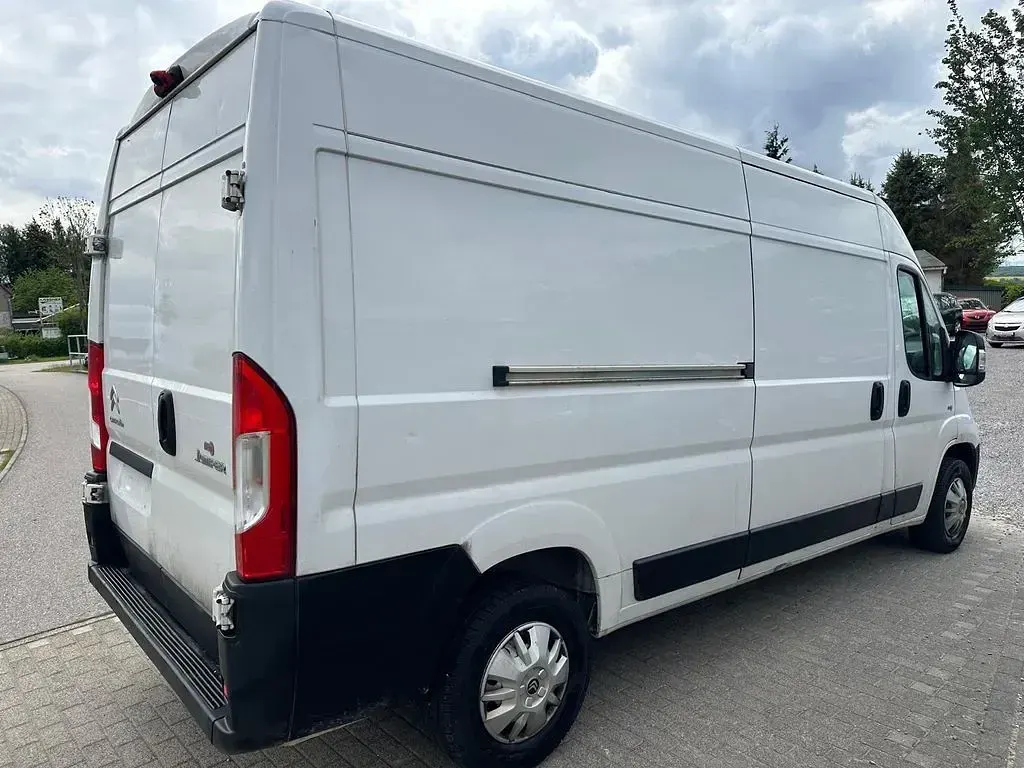 Używany Citroën Jumper 140 KM (102 kW) 2023 Biały Minivan