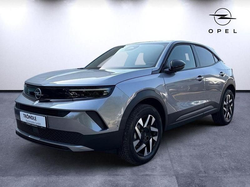 Grau Neu 2025 Opel Mokka Edition SUV | 26.990 € (Fairer Preis) - Bild 1/4