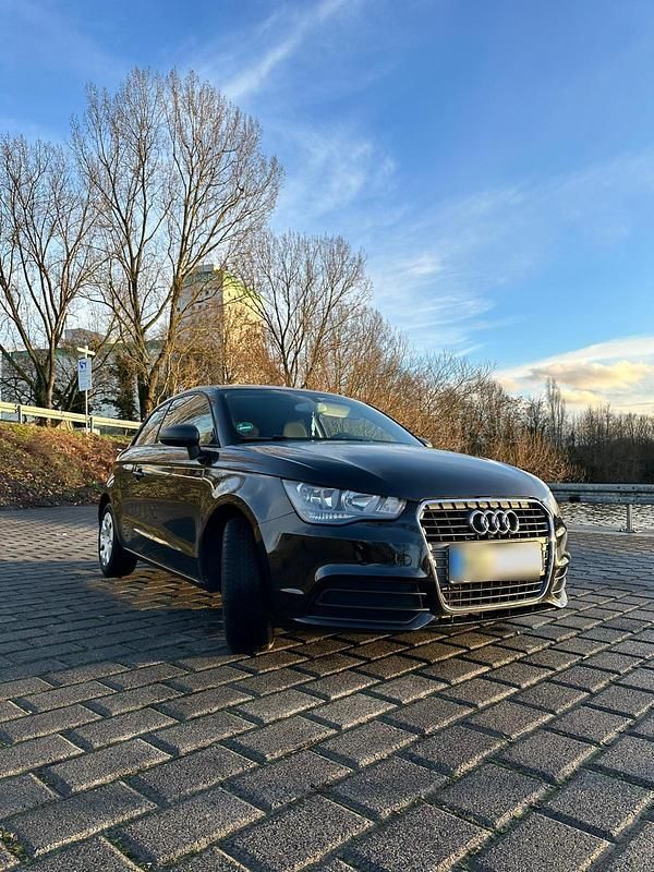Gebraucht Audi A1 122 PS (89 kW) 2011 Schwarz Kleinwagen