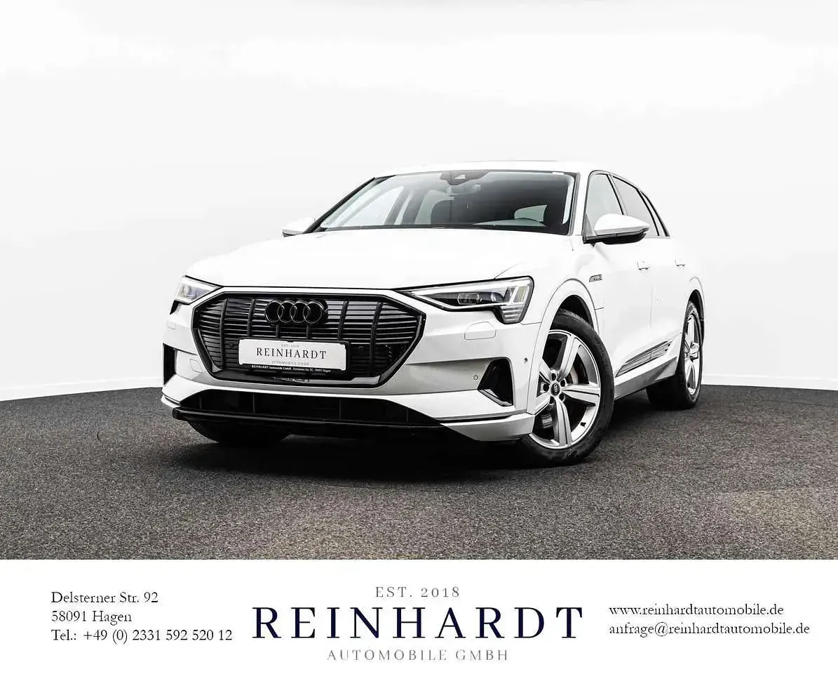 Second-hand Audi e-tron Advanced 230 kW (313 CP) 2022 Alb SUV