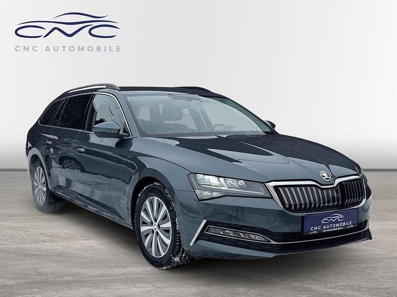Gebraucht Skoda Superb Ambition 218 PS (160 kW) 2021 Grau Kombi