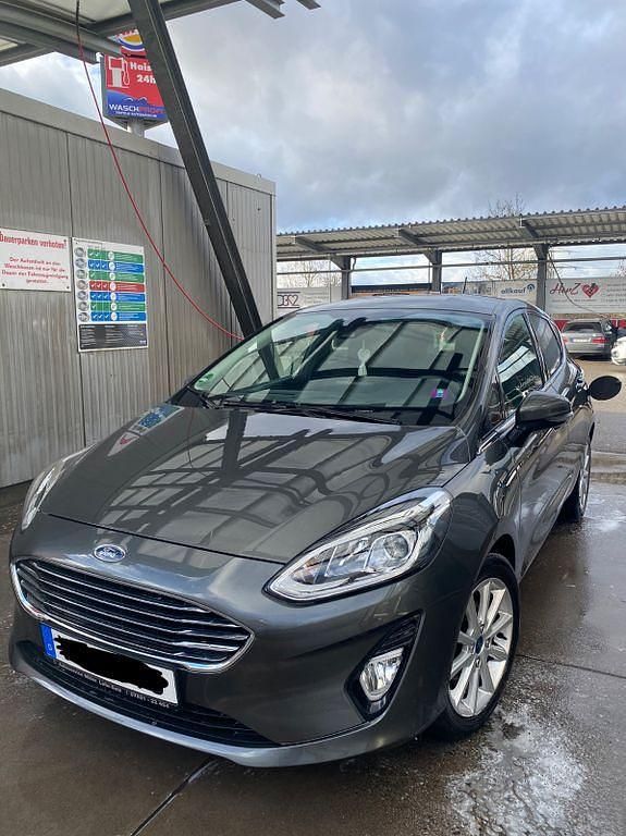 Gebraucht 2019 Ford Fiesta Titanium Kleinwagen | 10.200 € (Etwas zu teuer) - Bild 1/4