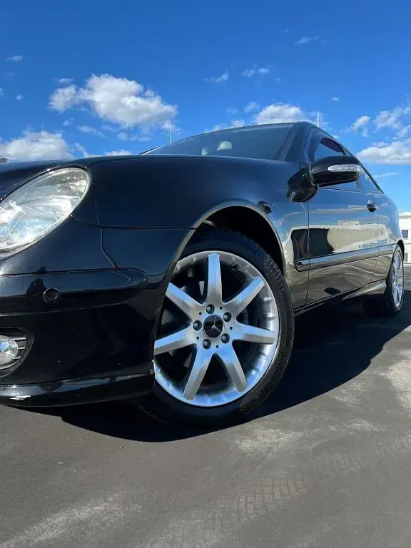 Gebraucht Mercedes C180 143 PS (105 kW) 2007 Schwarz Coupé