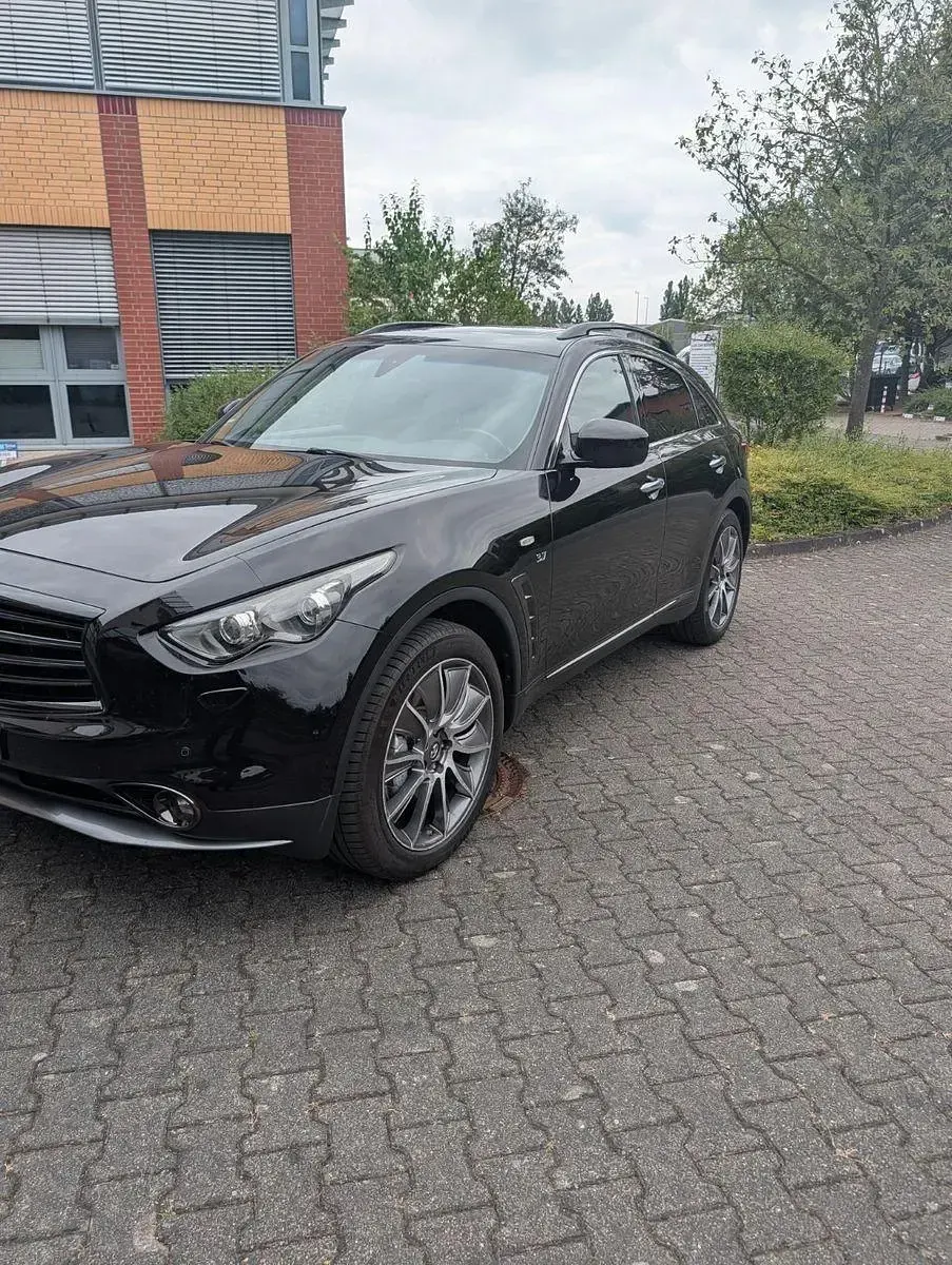 Gebraucht Infiniti QX70 320 PS (235 kW) 2016 Schwarz SUV