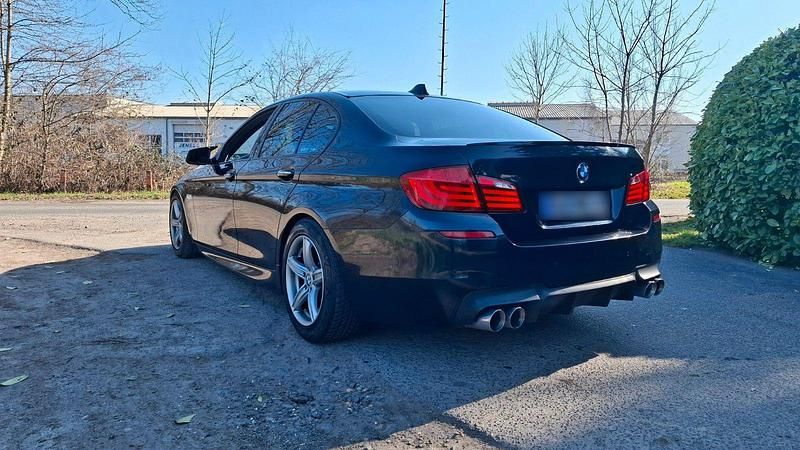 Gebraucht BMW 520 Efficient Dynamics 184 PS (135 kW) 2012 Schwarz Limousine
