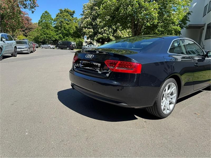 Gebraucht Audi A5 179 PS (131 kW) 2010 Schwarz Coupé