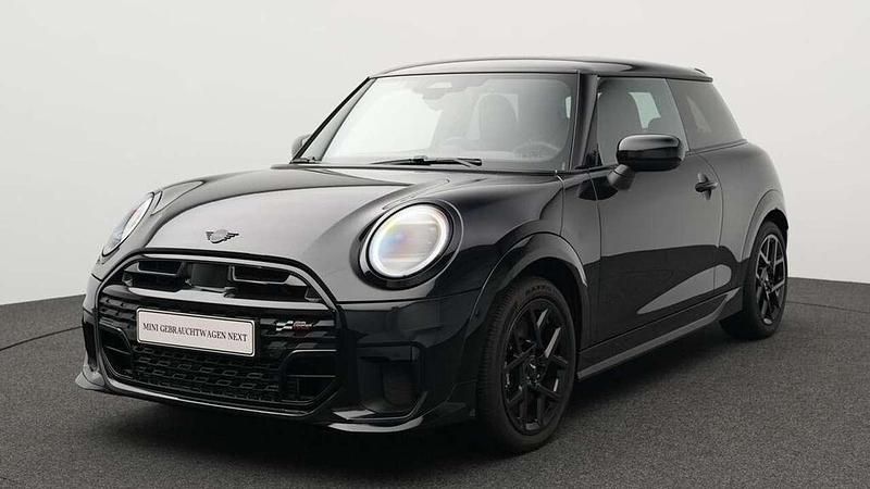 Schwarz Gebraucht 2024 Mini John Cooper Works Kleinwagen | 28.397 € (Guter Preis) - Bild 1/4