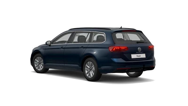 Gebraucht VW Passat Business 150 PS (110 kW) 2023 Blau Kombi