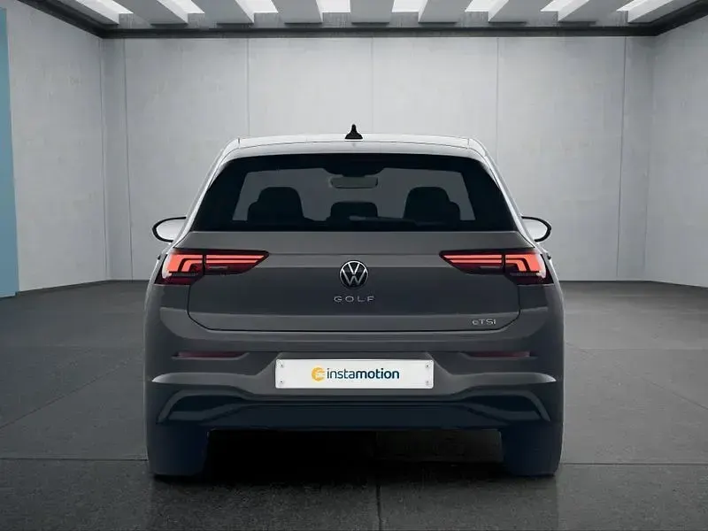Neu VW Golf VIII 116 PS (85 kW) 2026 Grau Kleinwagen