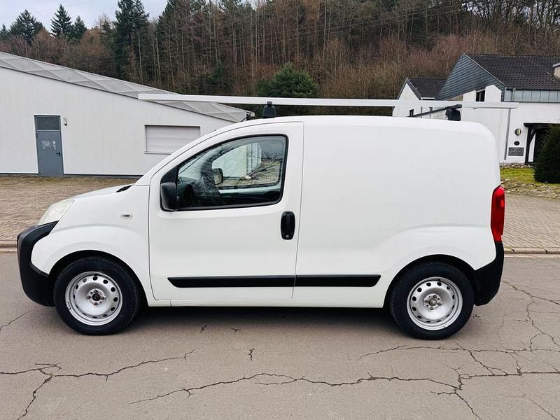 Gebraucht Fiat Fiorino Basis 73 PS (53 kW) 2009 Weiß Van / Kleinbus