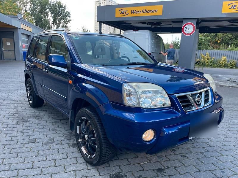 Blau Gebraucht 2003 Nissan X-Trail SUV | 4.500 € (Etwas zu teuer) - Bild 1/4
