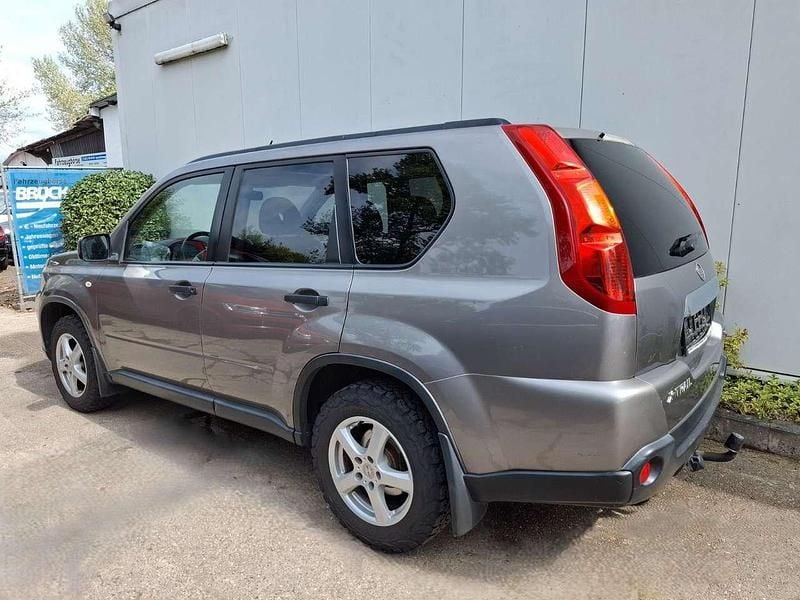 Gebraucht Nissan X-Trail SE 150 PS (110 kW) 2009 Grau SUV