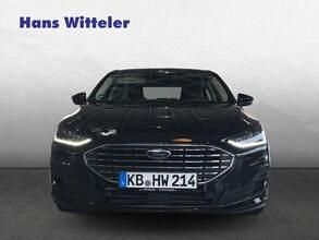 Gebraucht Ford Focus Titanium 125 PS (91 kW) 2025 Schwarz Limousine