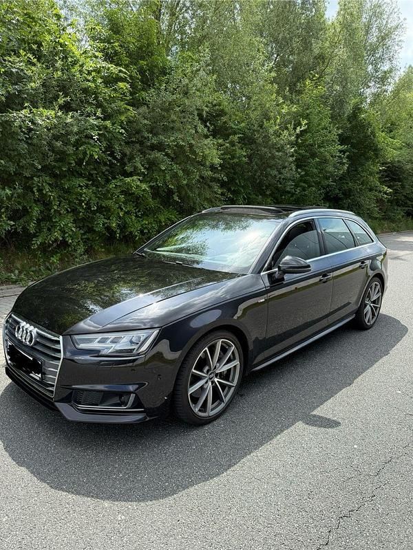 Gebraucht Audi A4 Sport 272 PS (200 kW) 2015 Schwarz Kombi