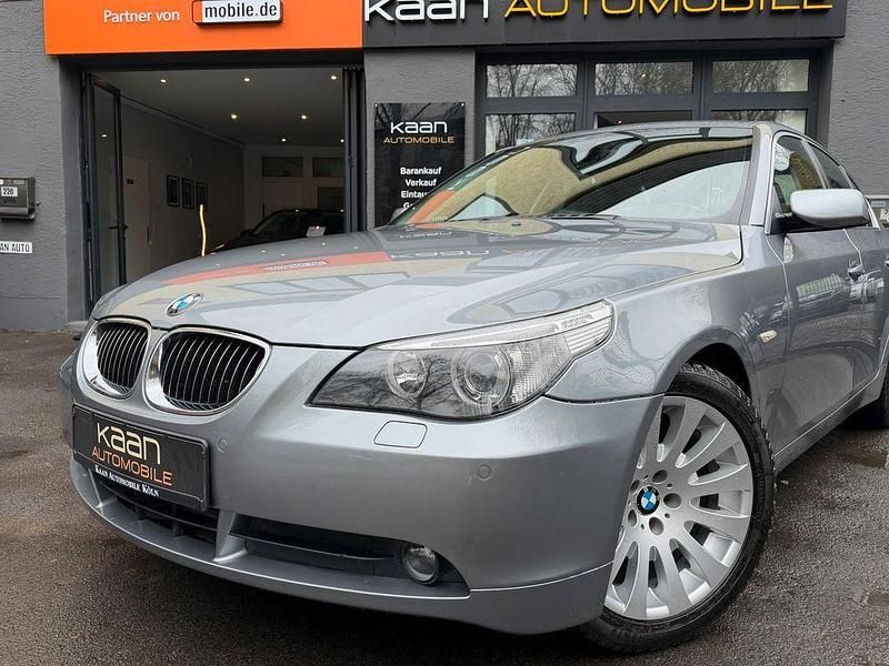 Gebraucht BMW 523 Advantage 177 PS (130 kW) 2007 Grau Limousine