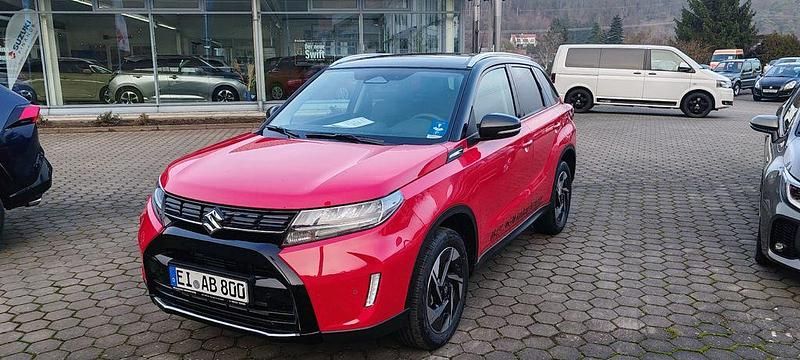 Neu Suzuki Vitara Comfort+ 110 PS (80 kW) 2025 Rot SUV