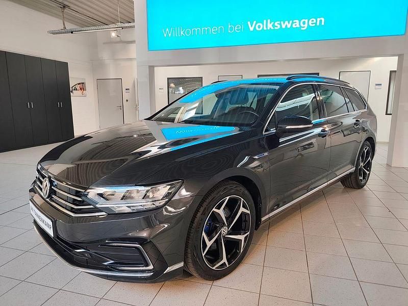 Gebraucht VW Passat GTE 218 PS (160 kW) 2020 Grau Kombi