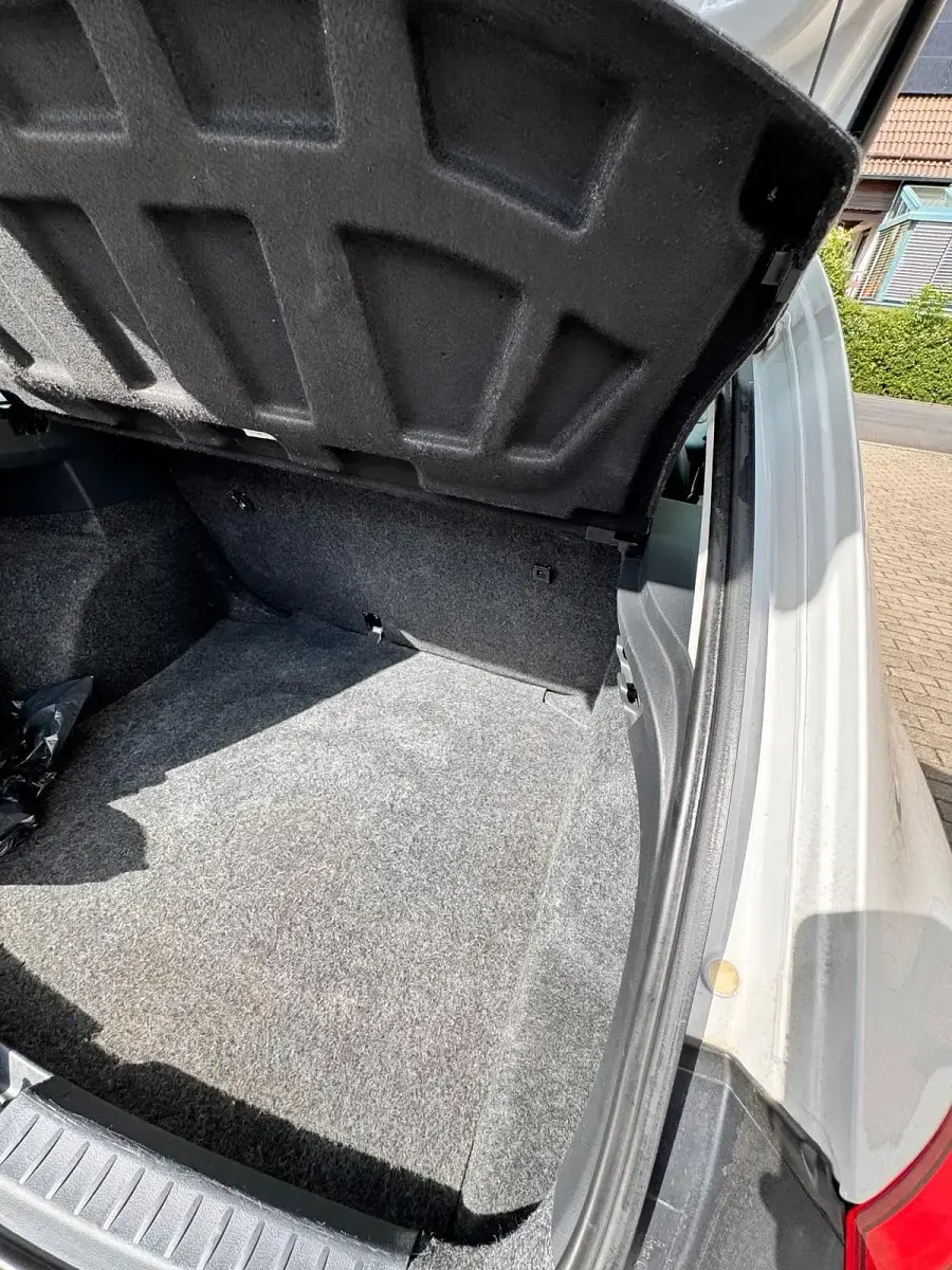 Gebraucht Seat Ibiza ST 70 PS (51 kW) 2012 Weiß Kombi