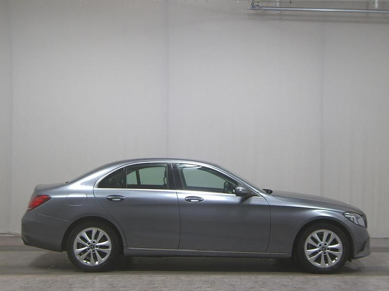 Silber Gebraucht 2019 Mercedes C180 Avantgarde Limousine | 19.480 € (Guter Preis) - Bild 1/4