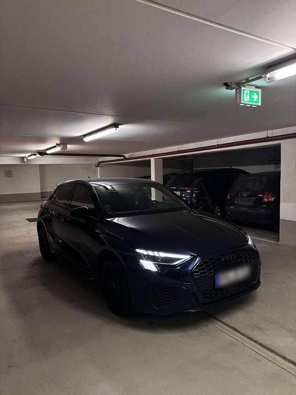 Gebraucht 2020 Audi A3 e-tron S-Line Kleinwagen | 25.500 € (Teuer) - Bild 1/2