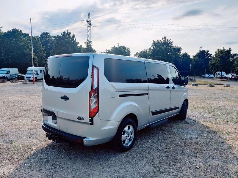 Gebraucht Ford Transit Custom 185 PS (136 kW) 2020 Silber Van / Kleinbus