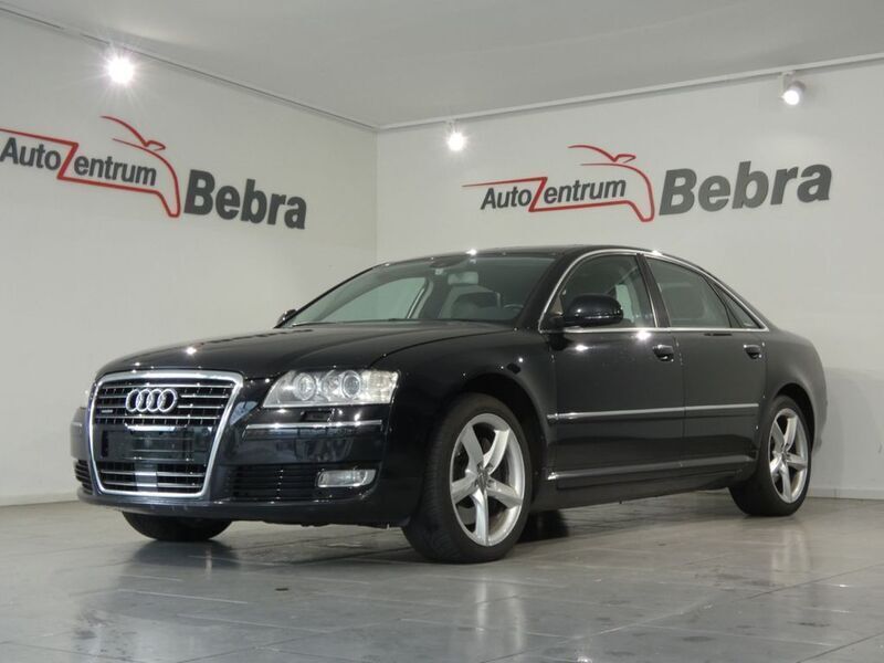 Phantomschwarz perleffekt Gebraucht 2008 Audi A8 Ambiente Limousine | 9.490 € (Fairer Preis) - Bild 1/4