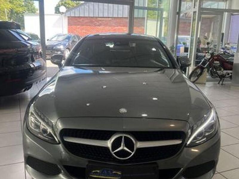Gebraucht Mercedes C250 204 PS (150 kW) 2017 Grau Coupé