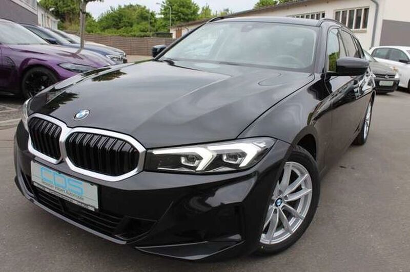 Schwarz Gebraucht 2023 BMW 320 Basis | 35.401 € (Fairer Preis) - Bild 1/4