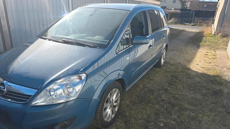 Gebraucht Opel Zafira 110 PS (80 kW) 2008 Blau Van / Kleinbus