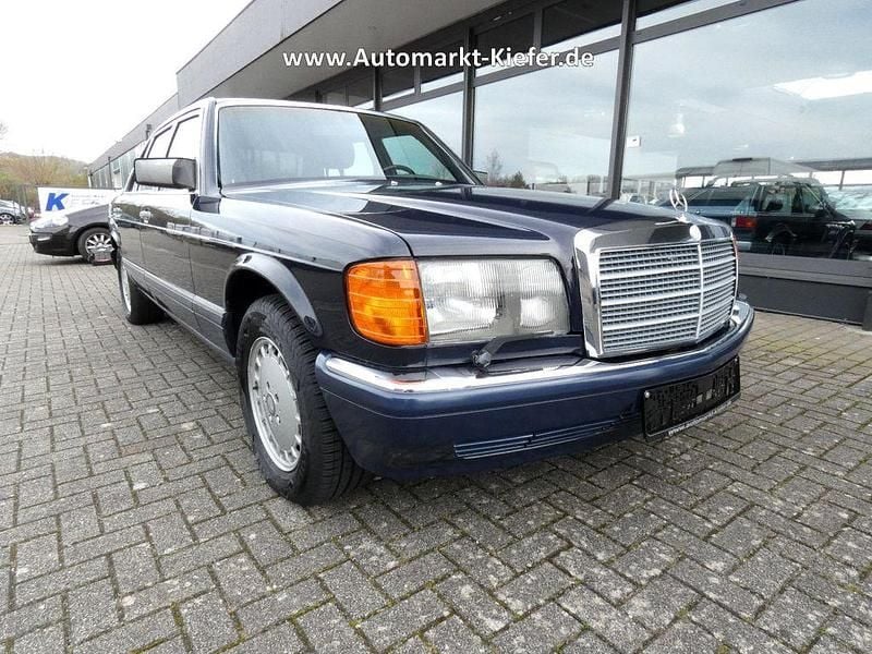 Gebraucht Mercedes 560 279 PS (205 kW) 1990 Blau Limousine