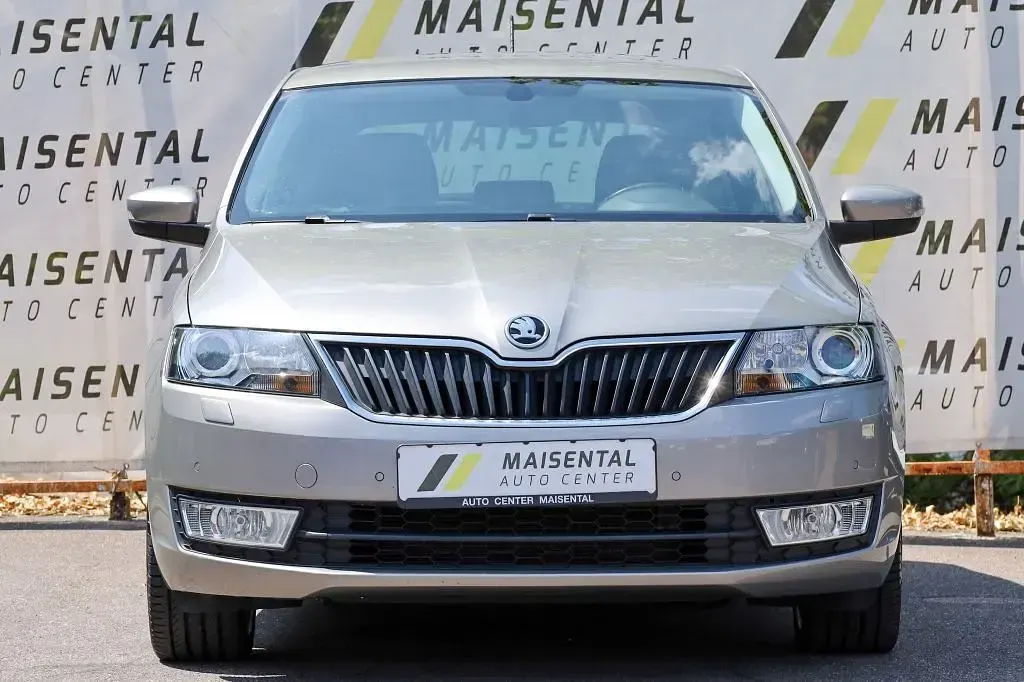 Gebraucht Skoda Rapid Joy 110 PS (80 kW) 2016 Beige Kleinwagen