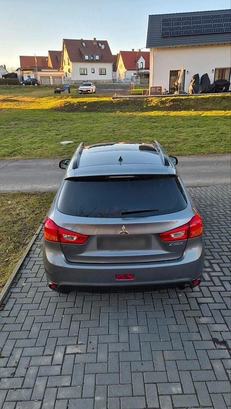 Gebraucht Mitsubishi ASX 150 PS (110 kW) 2014 Grau SUV