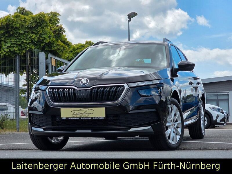 Schwarz Gebraucht 2021 Skoda Kamiq Clever SUV | 20.400 € (Fairer Preis) - Bild 1/4