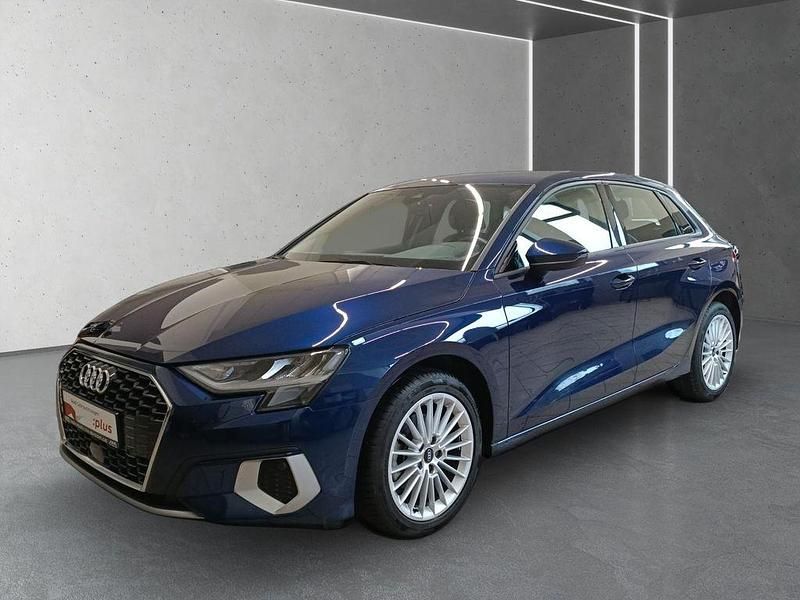 Gebraucht Audi A3 Advanced Plus 150 PS (110 kW) 2024 Blau Limousine