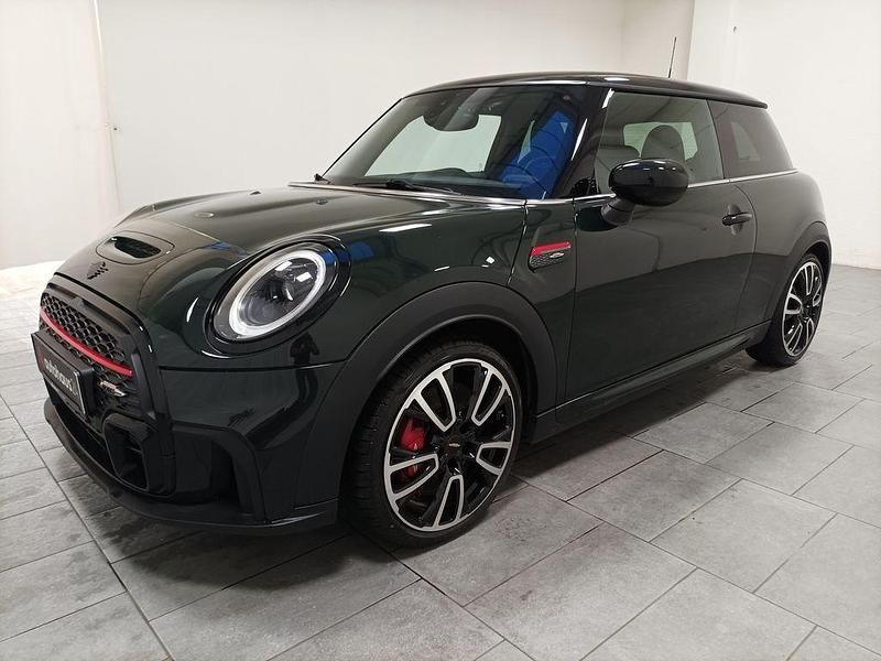 Gebraucht Mini John Cooper Works 231 PS (169 kW) 2023 Grün Kleinwagen