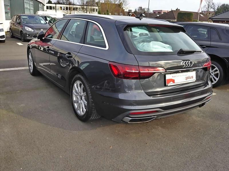 Gebraucht Audi A4 Business 136 PS (100 kW) 2023 Manhattangrau metallic Kombi