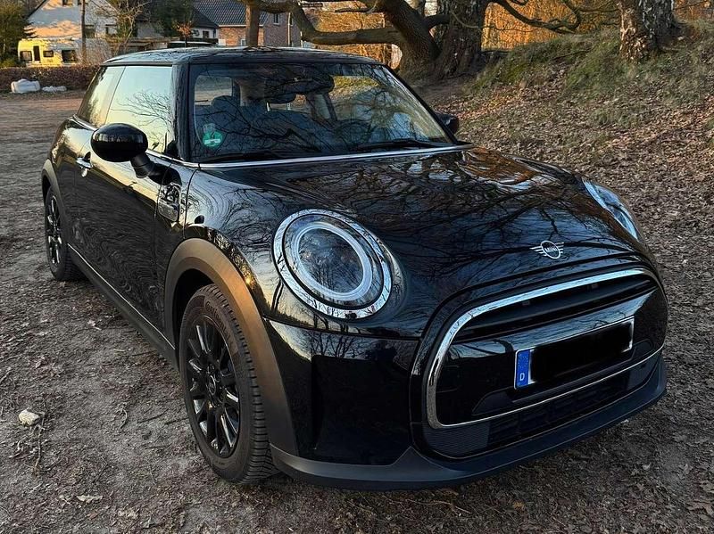 Gebraucht Mini ONE 102 PS (75 kW) 2022 Schwarz Kleinwagen