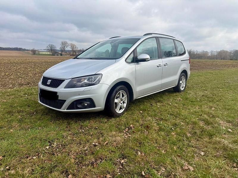 Gebraucht Seat Alhambra 140 PS (102 kW) 2014 Silber Van / Kleinbus