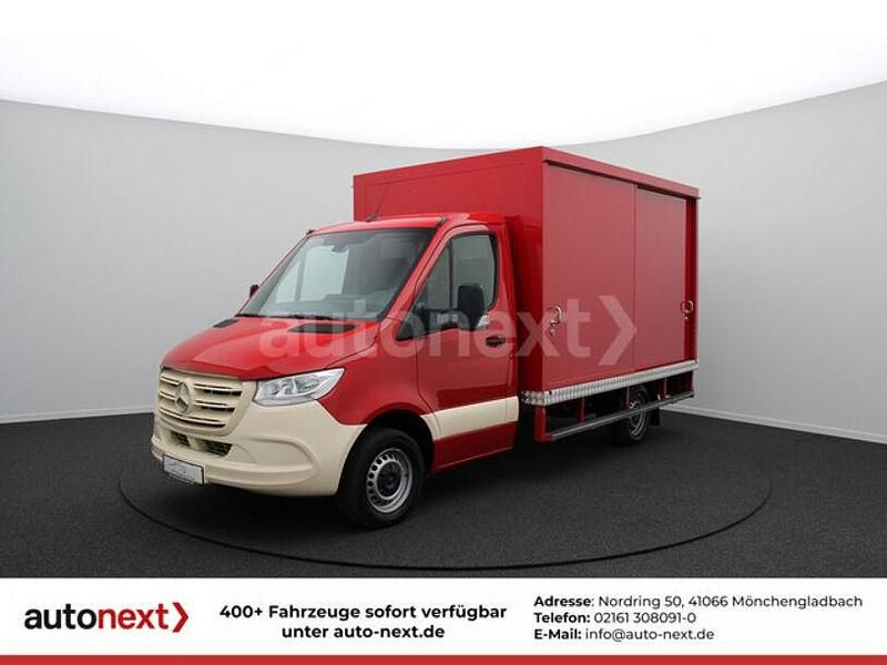 Gebraucht Mercedes Sprinter 143 PS (105 kW) 2020 Rot Van