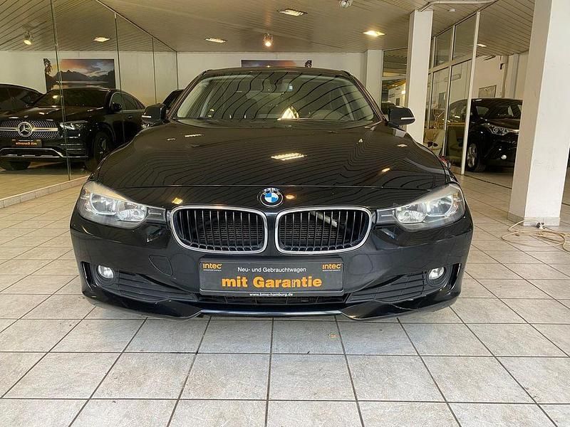 Gebraucht BMW 316 Comfort Edition 116 PS (85 kW) 2012 Schwarz Limousine