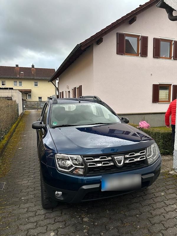 Gebraucht Dacia Duster 114 PS (83 kW) 2016 Blau SUV
